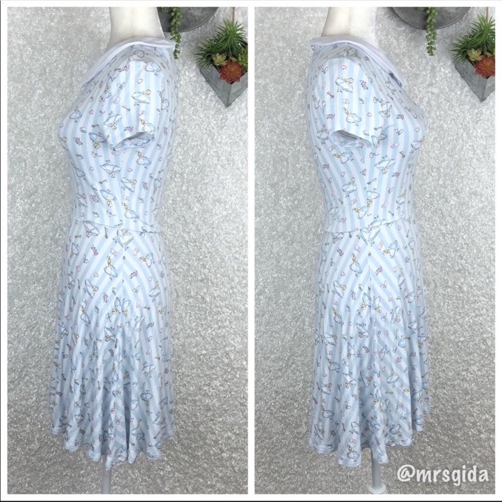 Alice in Wonderland Disney Dress | S - Picture 3 of 7